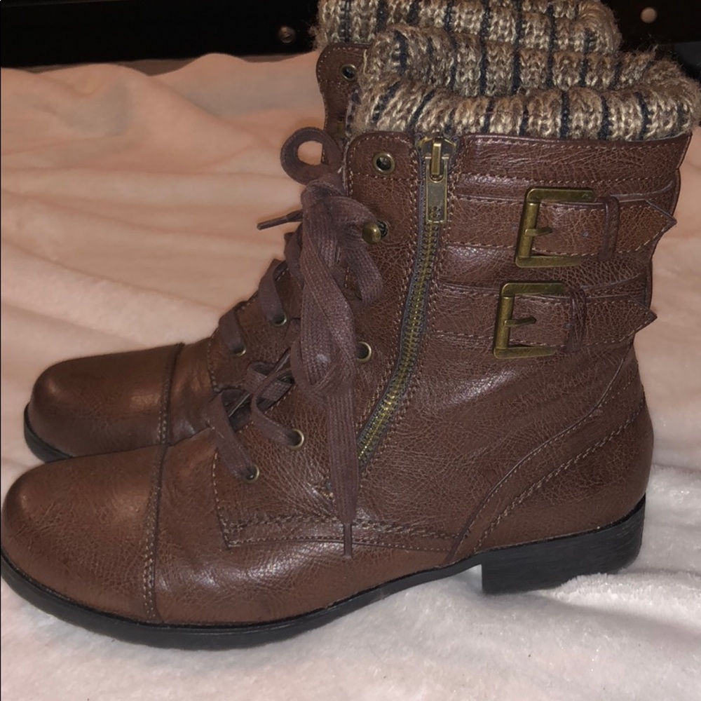 Brown boots
